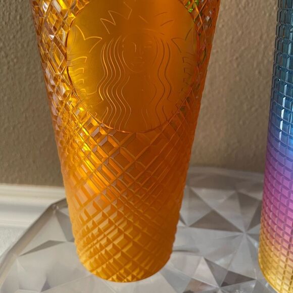 Starbucks Singleton Pride Rainbow Tumbler Mango Tumbler 24 Ounces - Picture 4 of 11